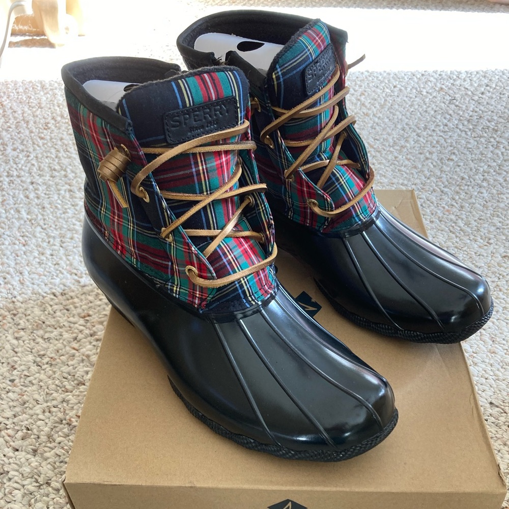 J.Crew X Women's Sperry Top-Sider® saltwater boot in Stewart black tartan